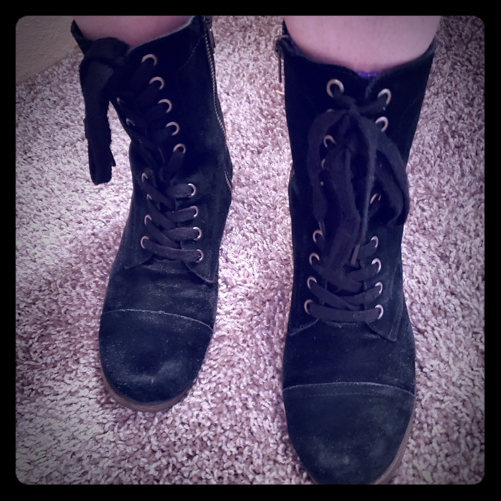 Women's Black Boots